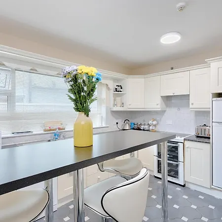 10 Ballybane *